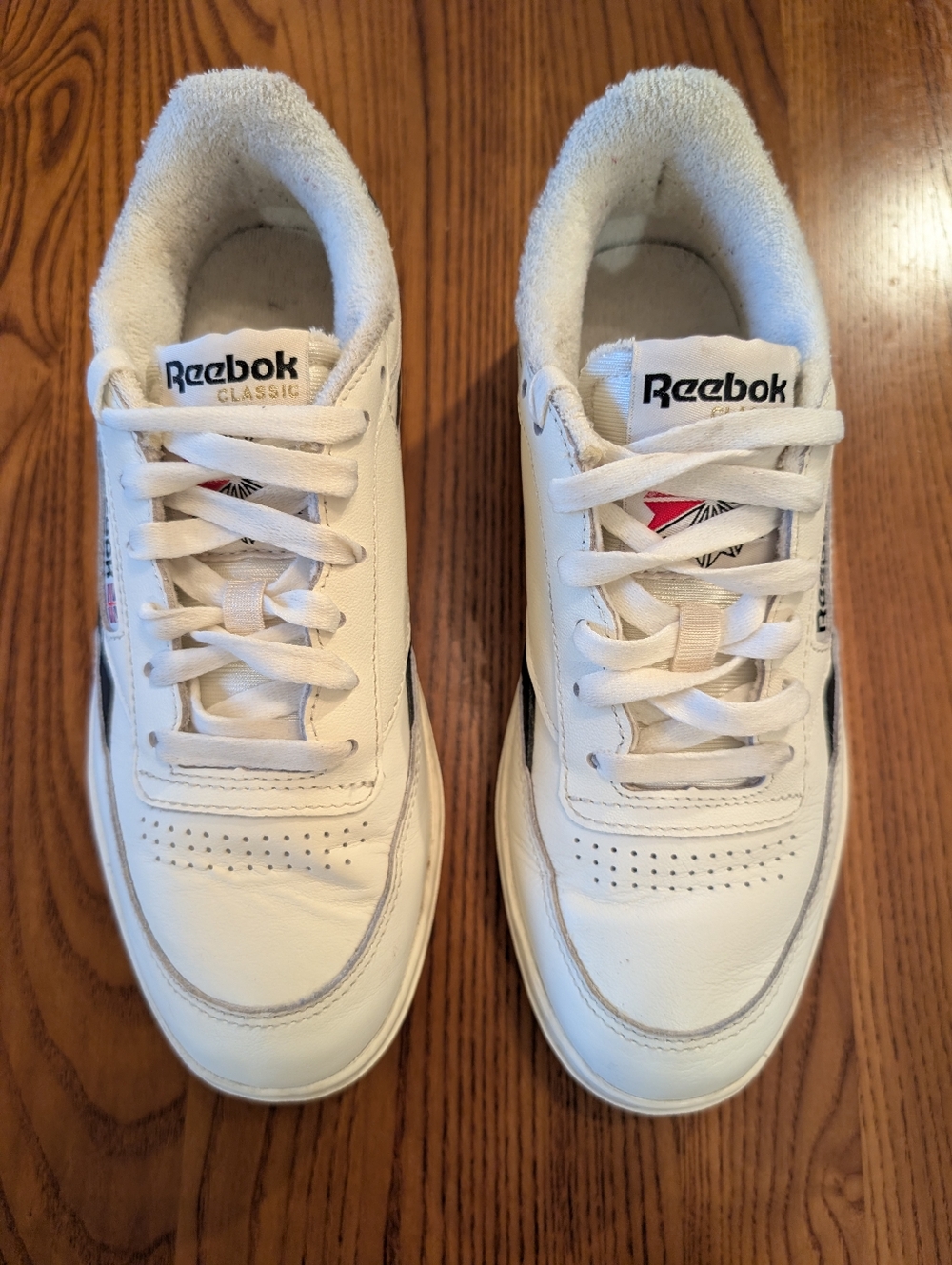 Reebok Classic White Leather Sneakers - Size 7